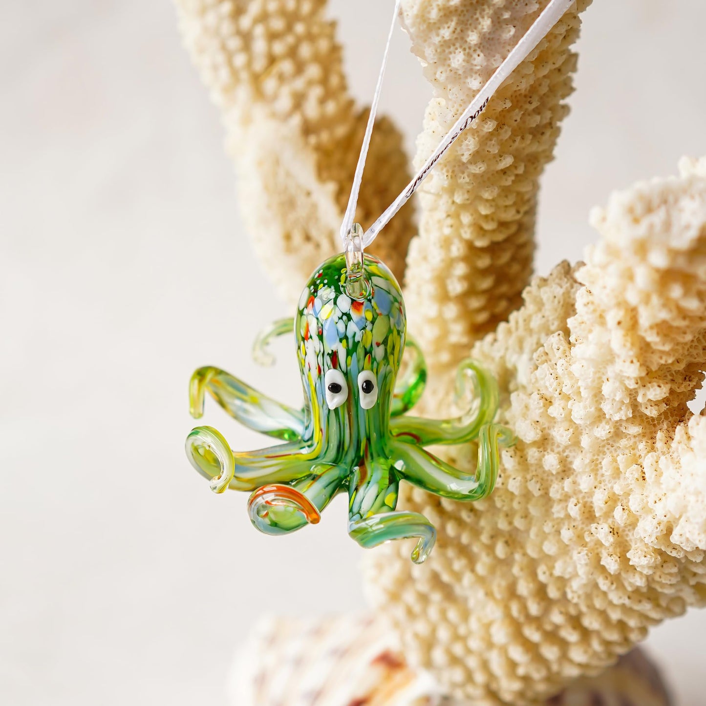2'' Art Glass Octopus Coastal Hanging Ornament Blown Glass Sea Animal Pendant Collection for Christmas Tree & Beach Holiday Decoration